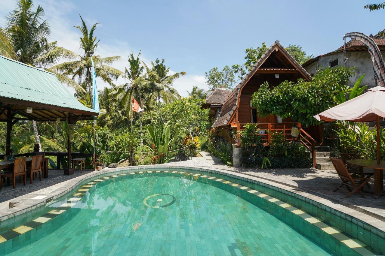 Oyo 1946 Terrace Campuhan Ubud  Bagian luar foto